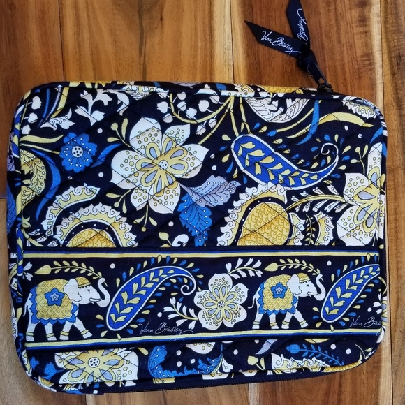 Vera Bradley Handbags - Vera Bradley Ellie Blue Tablet Holder